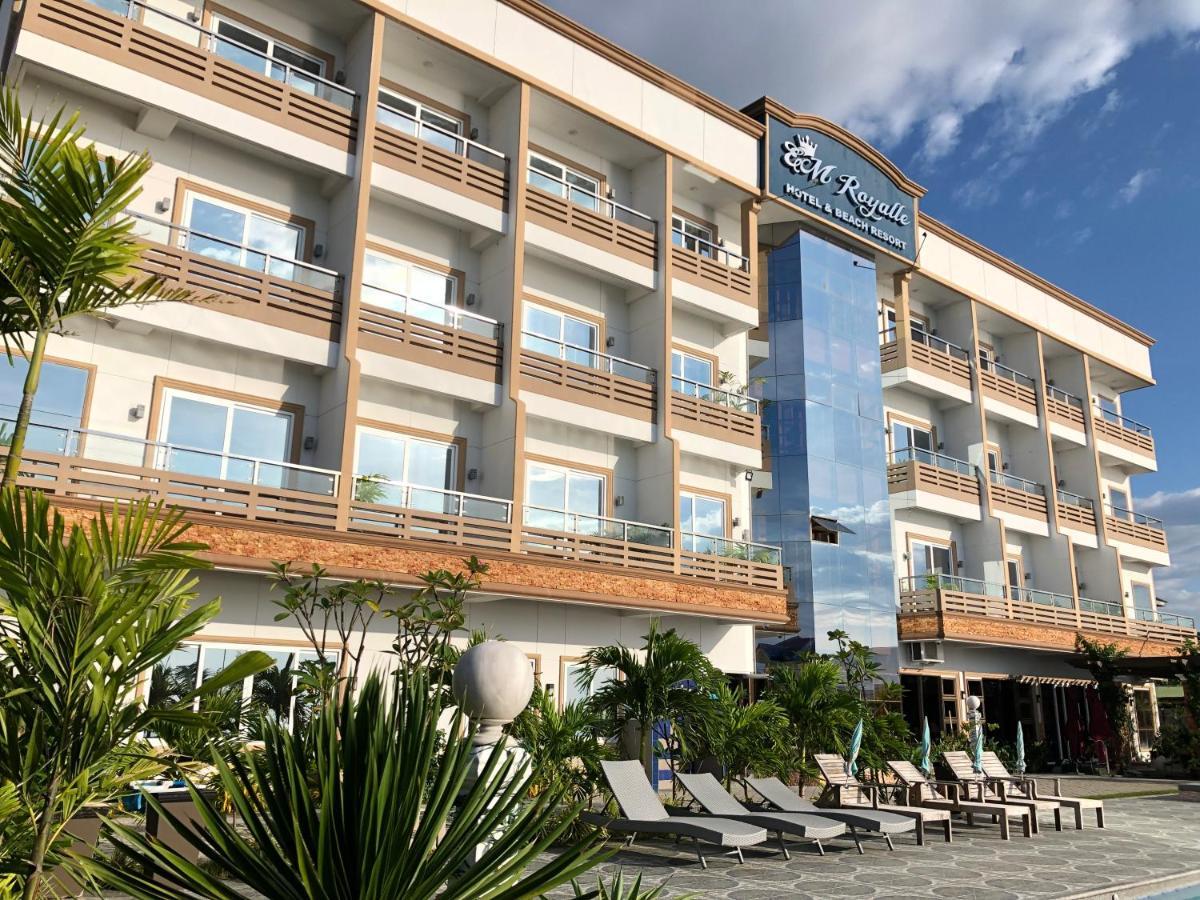 סן חואן Em Royalle Hotel & Beach Resort מראה חיצוני תמונה